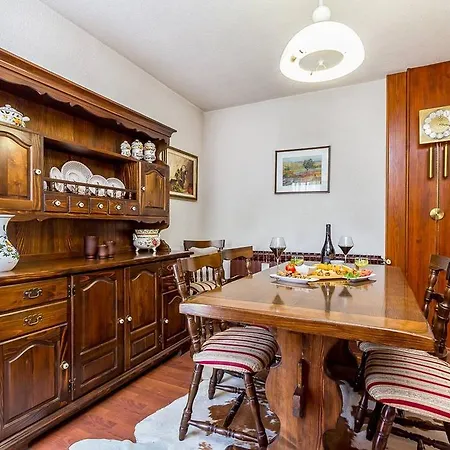 Holiday Home Ermanna Pula Exterior photo
